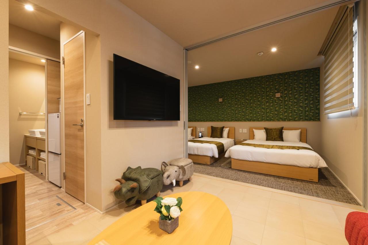 Grand Base Crane Aparthotel Фукуока Екстериор снимка