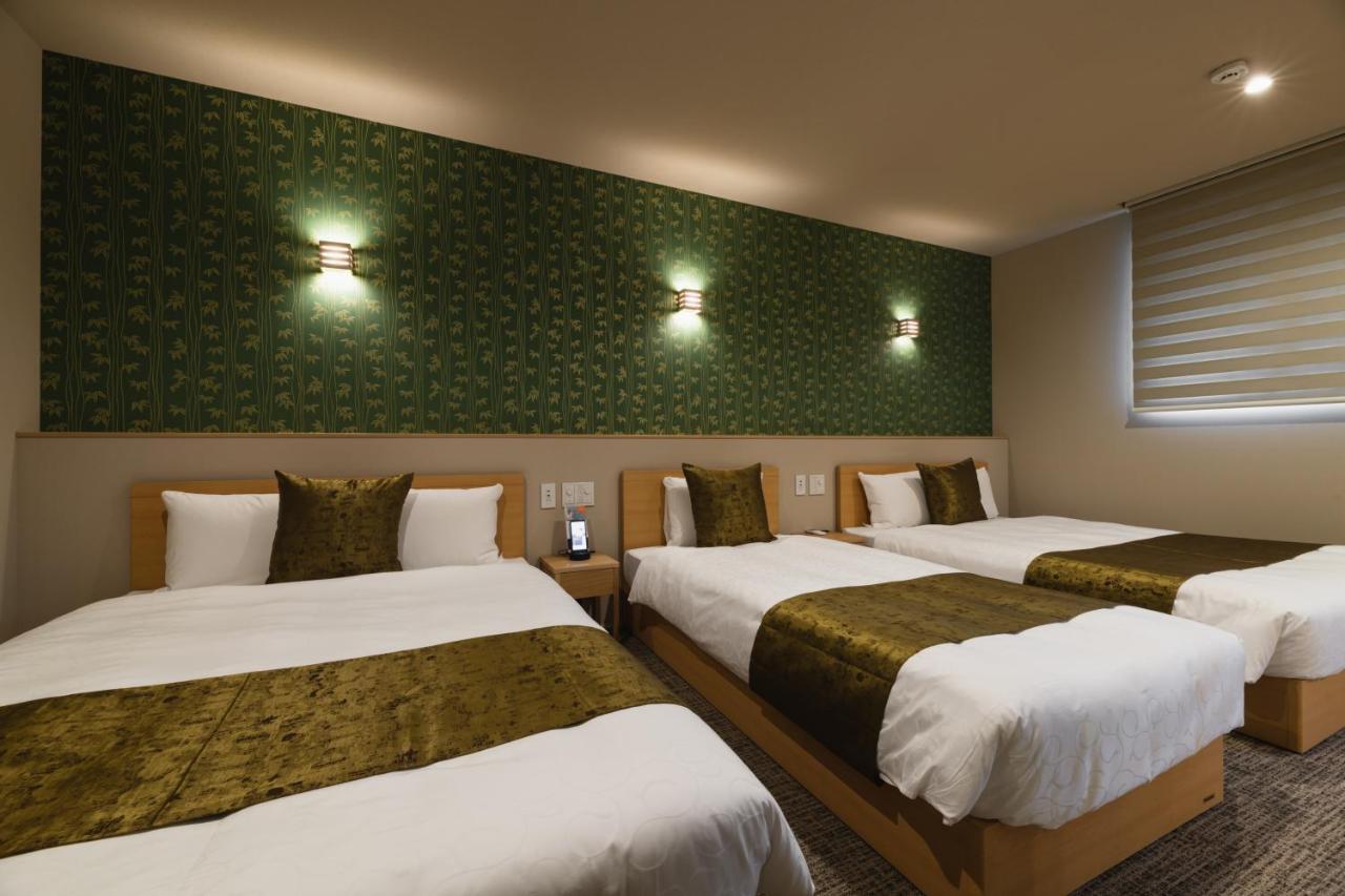 Grand Base Crane Aparthotel Фукуока Екстериор снимка